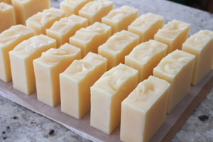 Handmade Old Fashioned Tallow Soap Bar - Unscented